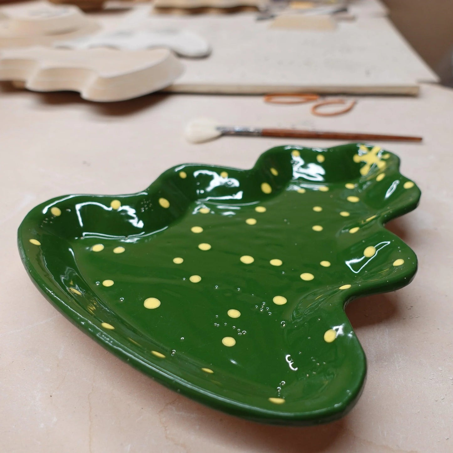 OG Christmas Tree Dish - 10x8"