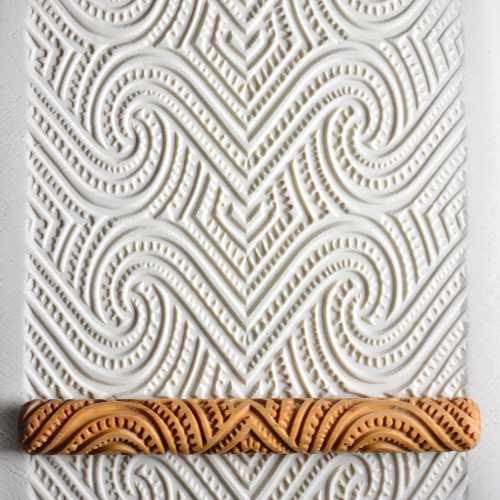 LHR-020 Maori Spirals
